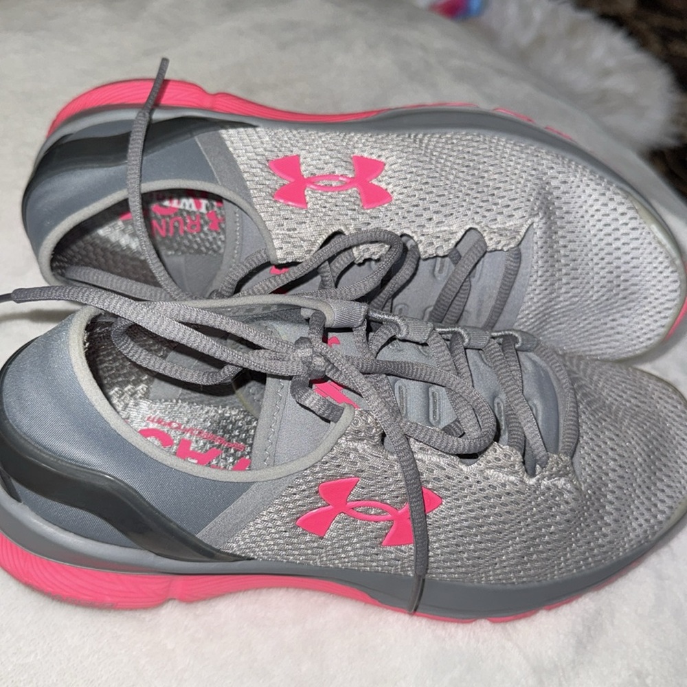 Under Armour Breast Cancer Sneakers W 11 - Picture 3 of 8